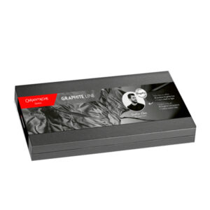 112 - Graphite Line Diegokoi Selection, 12 pz Grafwood, Confezione Metallo Caran d'Ache